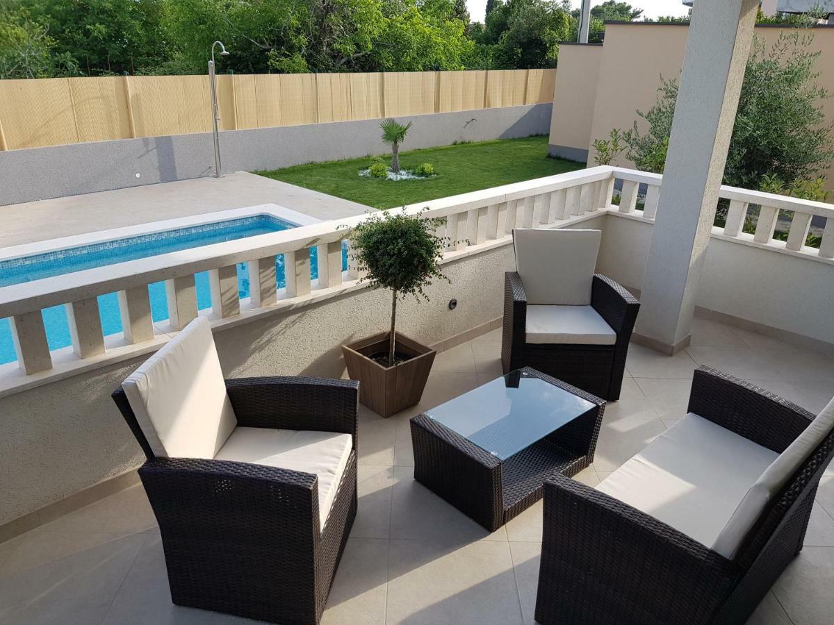 Villa Rosa Ventorum With Private Pool Near Split Kaštela エクステリア 写真